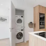 Stylish 1 Bedroom Apartment In Puerto Banus