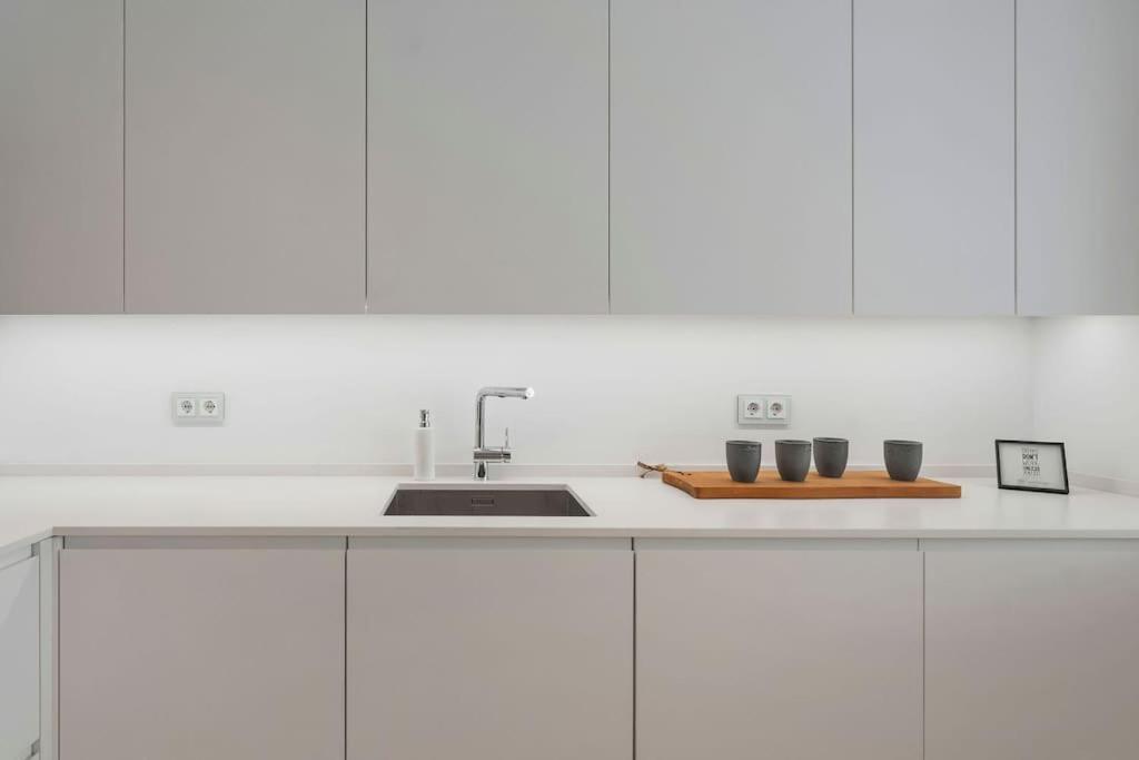 Stylish 1 Bedroom In Puerto Banus *