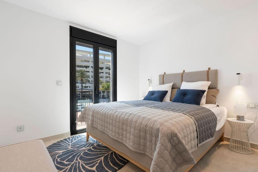 Apartment Stylish 1 Bedroom In Puerto Banus Marbella